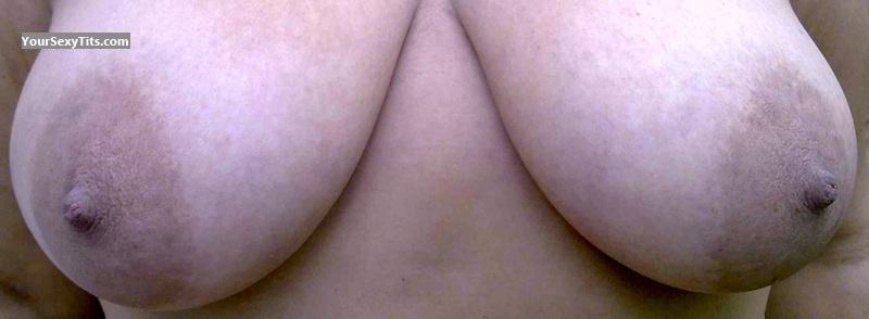Tit Flash: Medium Tits - Mymm from Mexico